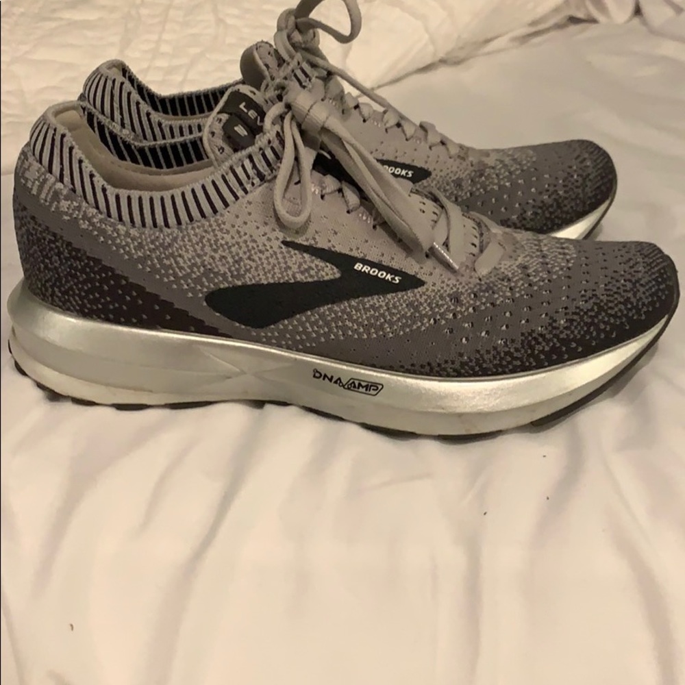 Brooks Women’s Levitate 2 Running Shoe